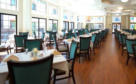 Photo of Main Dining room at Fellowship Square Surprise