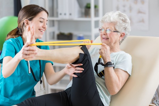 Photo of senior receiving outpatient therapy at Fellowship Square Senior Living