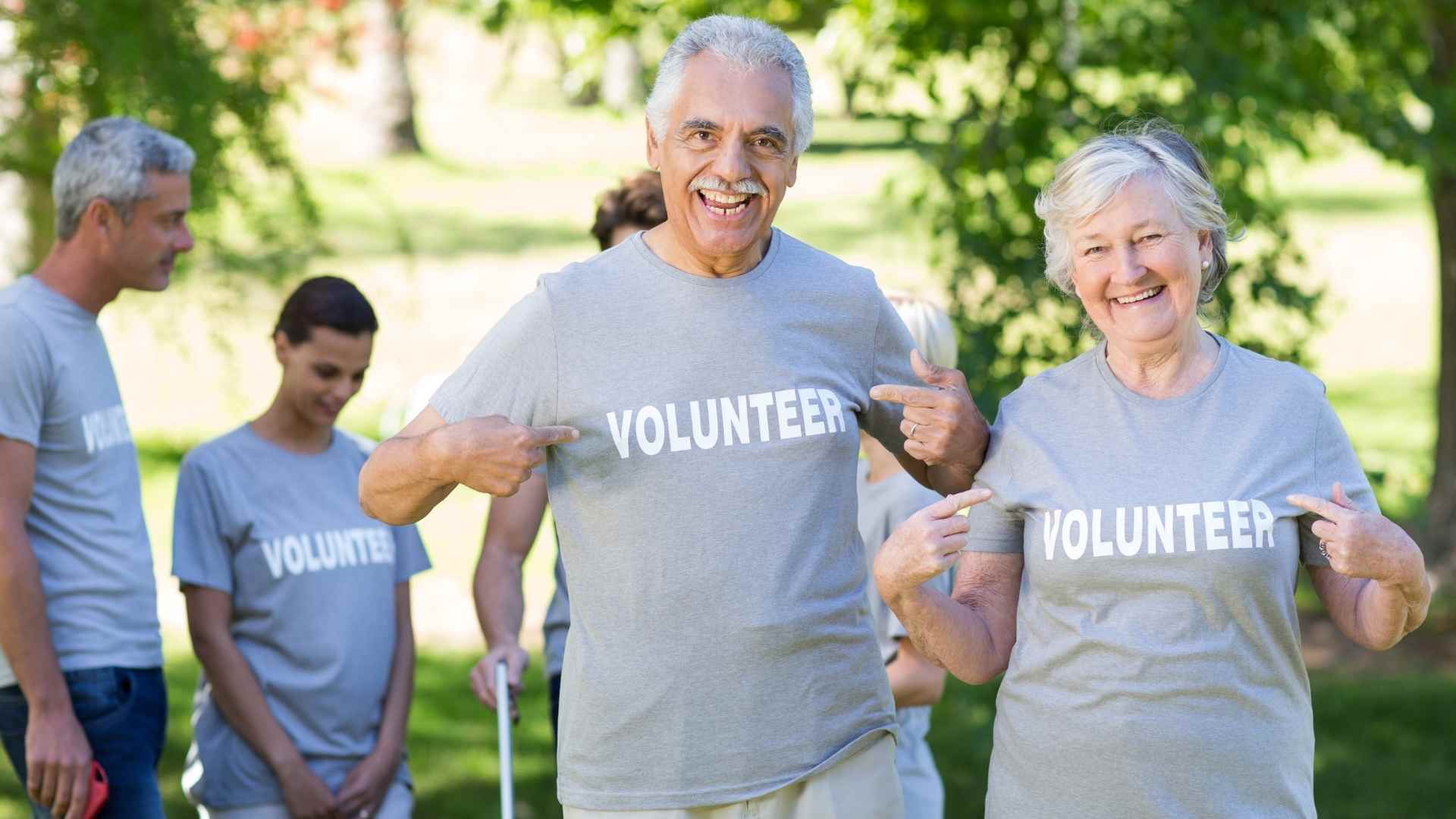 Fellowship Square is all about helping their residents live a fulfilling life in their Golden Years. Oftentimes, this means helping them get involved in activities or the church or engaging them in community outreach. Volunteering can be a wonderful way for seniors to fulfilled. But one simple way they can also get this feel-good feeling is through small acts of kindness and paying those “feel-goods” forward.  What is paying it forward, really? It can be the seemingly smallest and simplest gesture that can create a wave of kindness and good deeds — all which leave both parties with that feel good feeling. What’s not to love about that? When one kind act inspires another, paying it forward can spread in limitless ways.   One simple way that seniors can pay it forward (and help declutter their homes in one fell swoop) is by donating items they no longer need or passing down heirlooms to their next of kin. Children and grandchildren are sure to cherish significant pieces of furniture, China, jewelry that hold sentimental value within the family. And items that can no longer be used within the family can be donated and serve another purpose to those in need. This type of paying it forward also allows seniors to clear their homes of things they no longer use or that don’t fit into a downsized space while doing something good for others.  Helping a neighbor is another great way to pay it forward. Seniors that still have the ability to drive could offer to take a neighbor to do their groceries or drop them off at and pick them up from a doctor’s appointment. For someone whose ability to drive, this may not be a big deal, but it is certain to mean a lot to a senior who no longer drives. Or a senior could offer to help a neighbor clean up with yard (pull weeds or rake leaves) or simply bring their newspaper to their doorstep for them.   Little gestures can have a big impact. Finding ways to help others can be a wonderful way for seniors to find purpose and joy in their lives every single day. Paying it forward doesn’t even have to cost a thing. A compliment to a stranger or a kind text to a friend or loved one is likely to be remembered long after a gift might, and these are great ways to start a new friendship or rekindle a bond.  Research even shows that paying it forward and acts of kindness are good for one’s health! Paying it forward can help relieve stress, improve quality of life, contribute to one’s happiness, help develop connection with others and build strong relationships and more. So why not get into the spirit of goodwill towards others starting with a small gesture today?