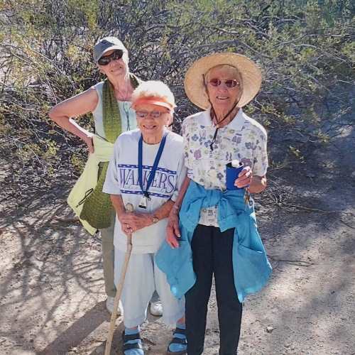 Seniors on a hike at Fellowship Square Tucson Independent Living