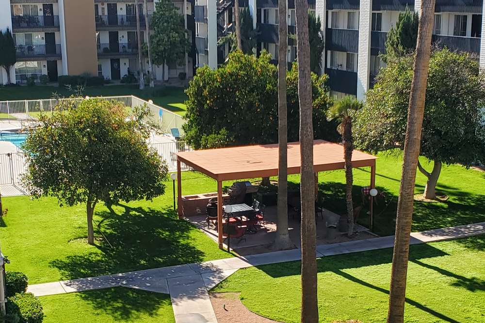 Courtyard View With Gazebo 1000Px