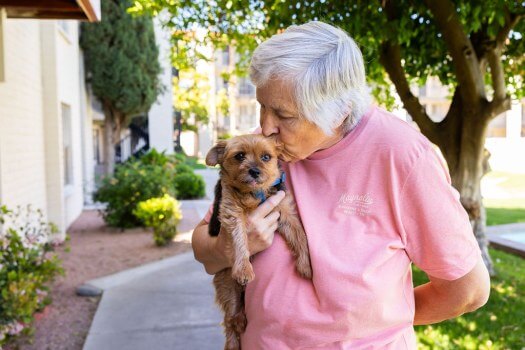 Photo of resident at Fellowship Square Retirement Community in West Mesa