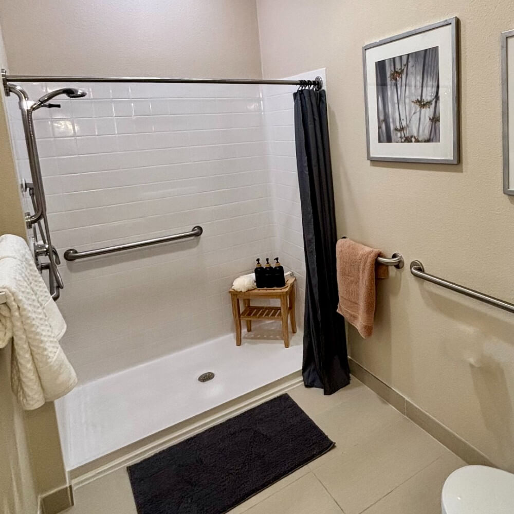 Spacious 1-bedroom apartment walk-in shower in Independent Living Surprise AZ